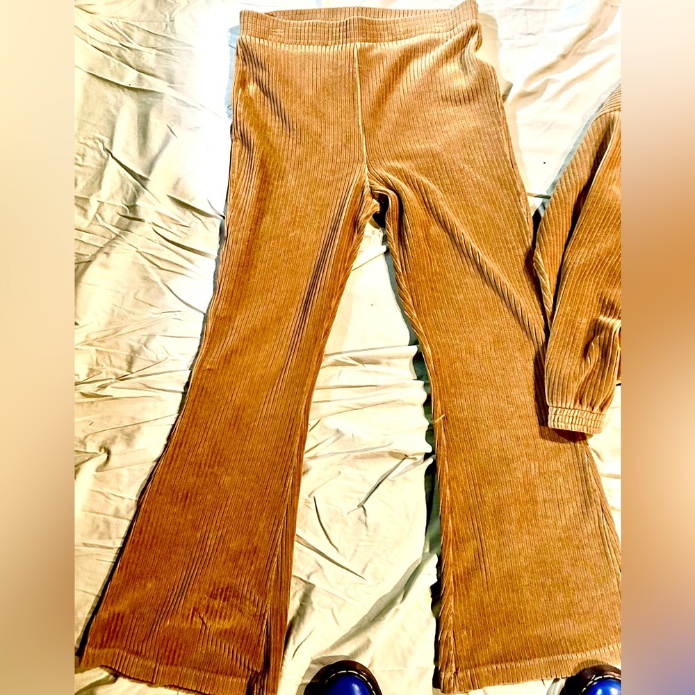 Aerie Groove On Ribbed Velour Flares